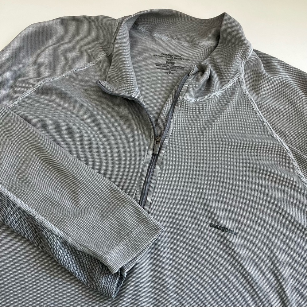 Patagonia Men’s Performance Capilene Baselayer Gray Long Sleeve‎ 1/4 zip XL